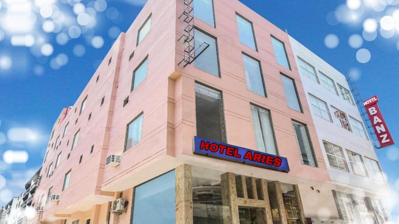 Hotel Aries Нью-Делі Екстер'єр фото