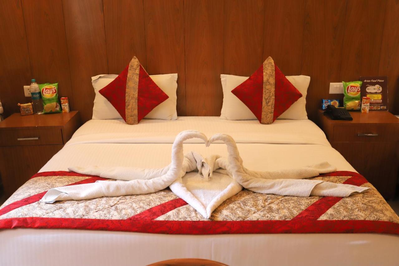 Hotel Aries Нью-Делі Екстер'єр фото