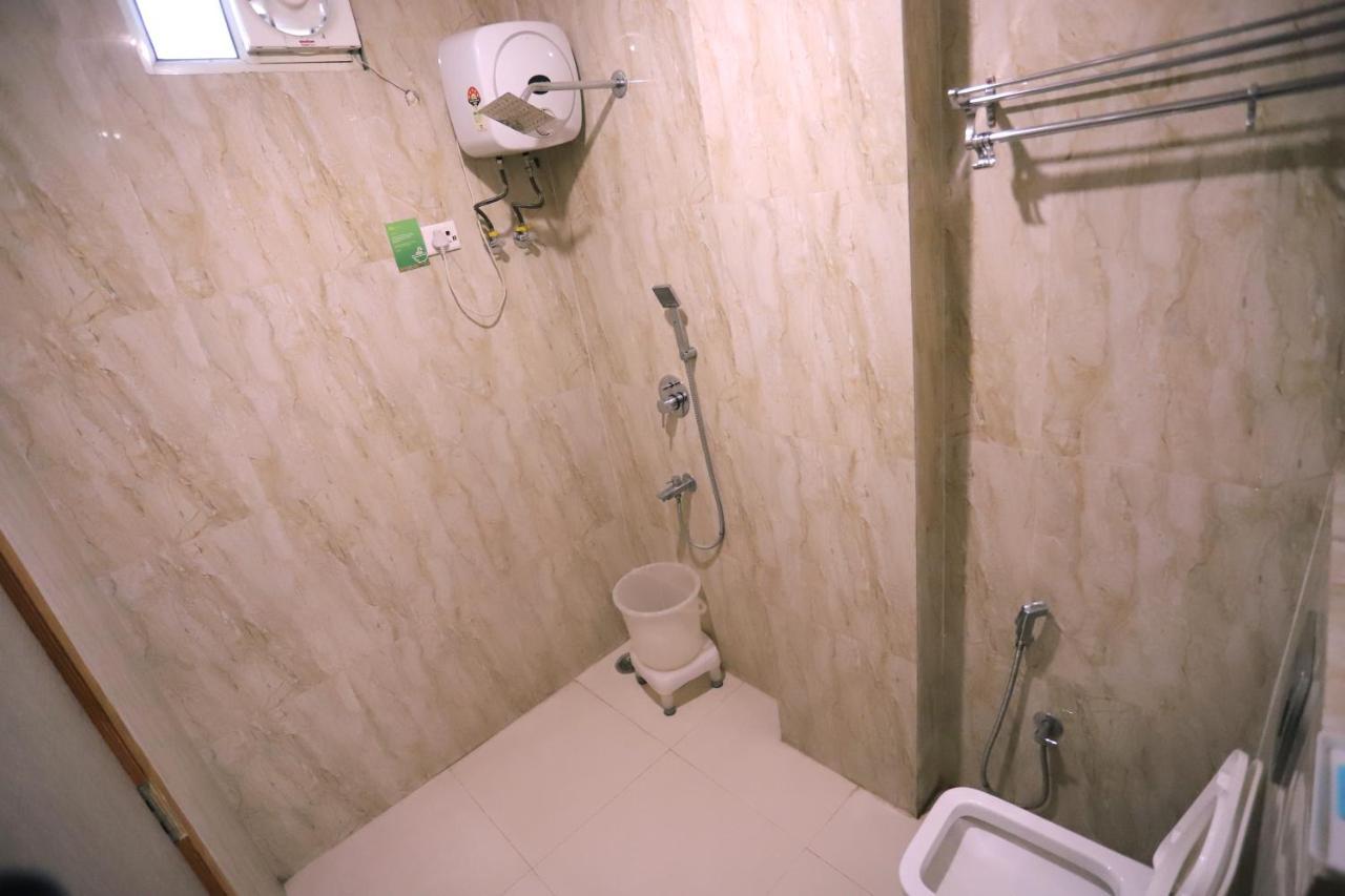 Hotel Aries Нью-Делі Екстер'єр фото